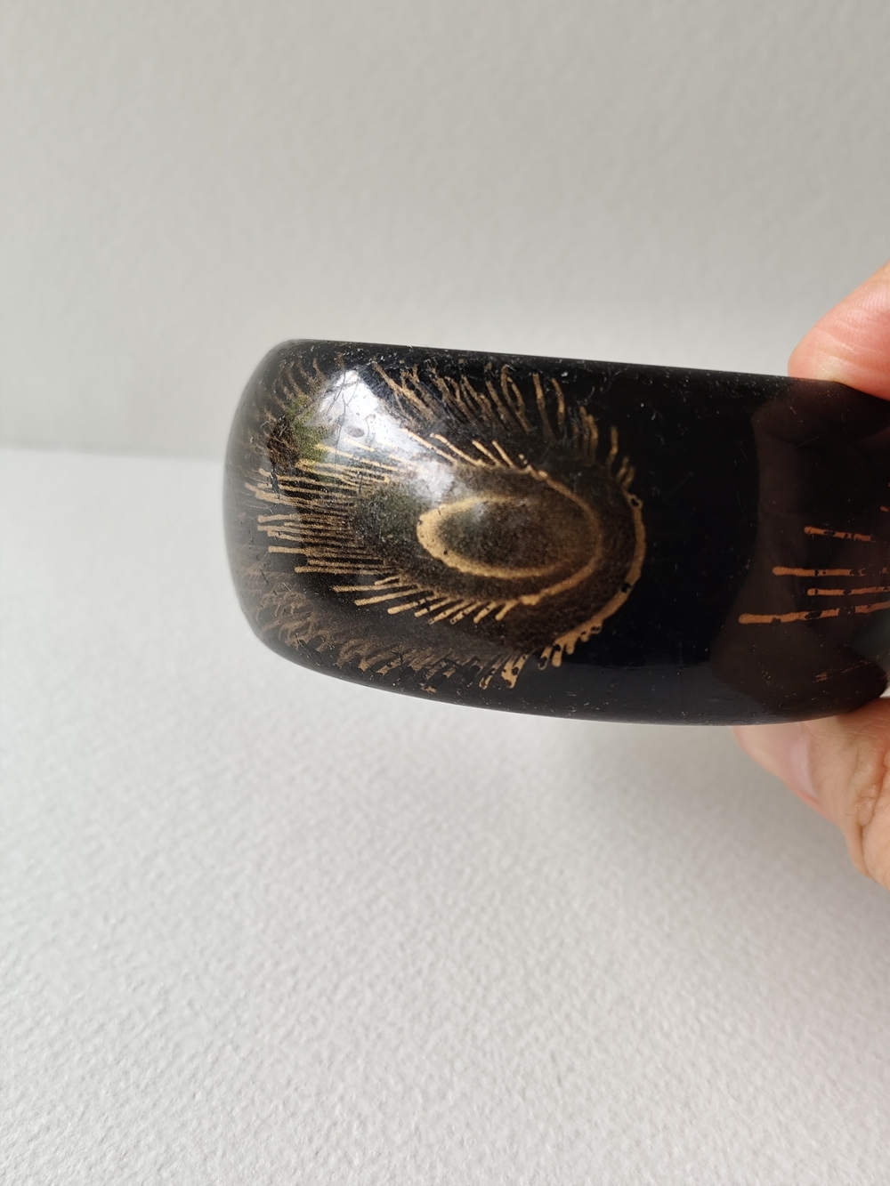 Vintage Black & Gold Peacock Bangle - Picture 2 of 6